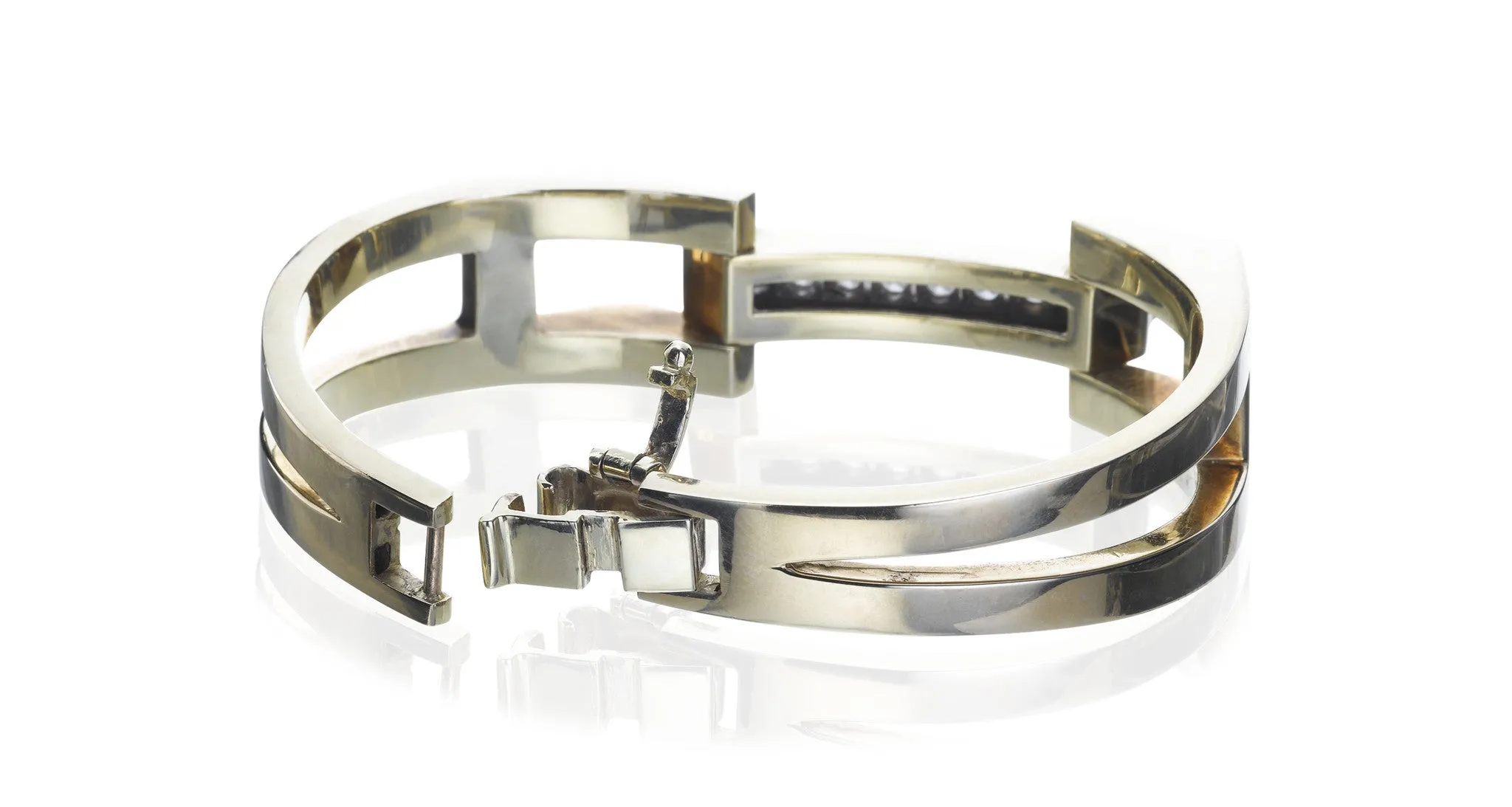 1970's Diamond & Gold Bangle Bracelet