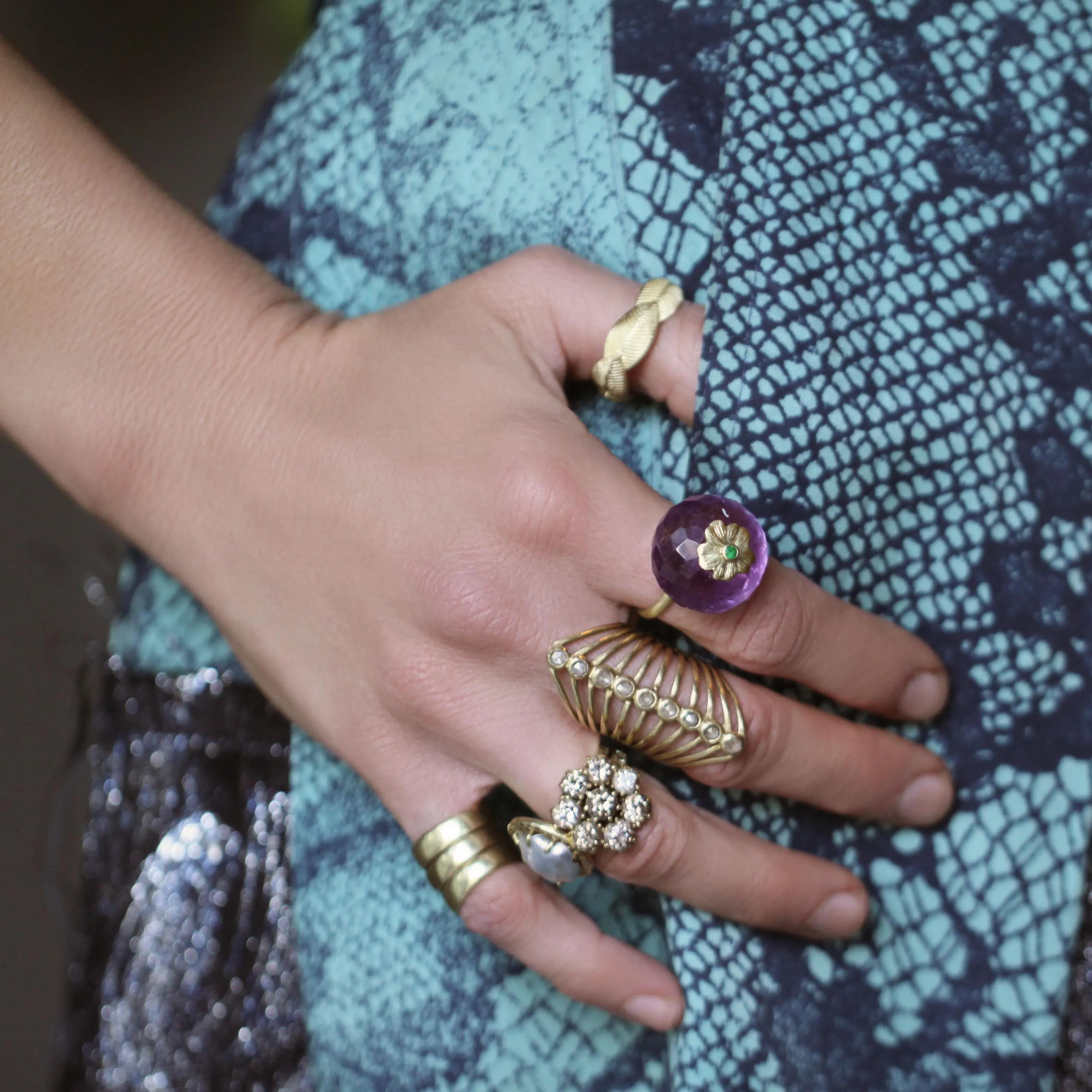 An Amethyst   Emerald Flower Ring