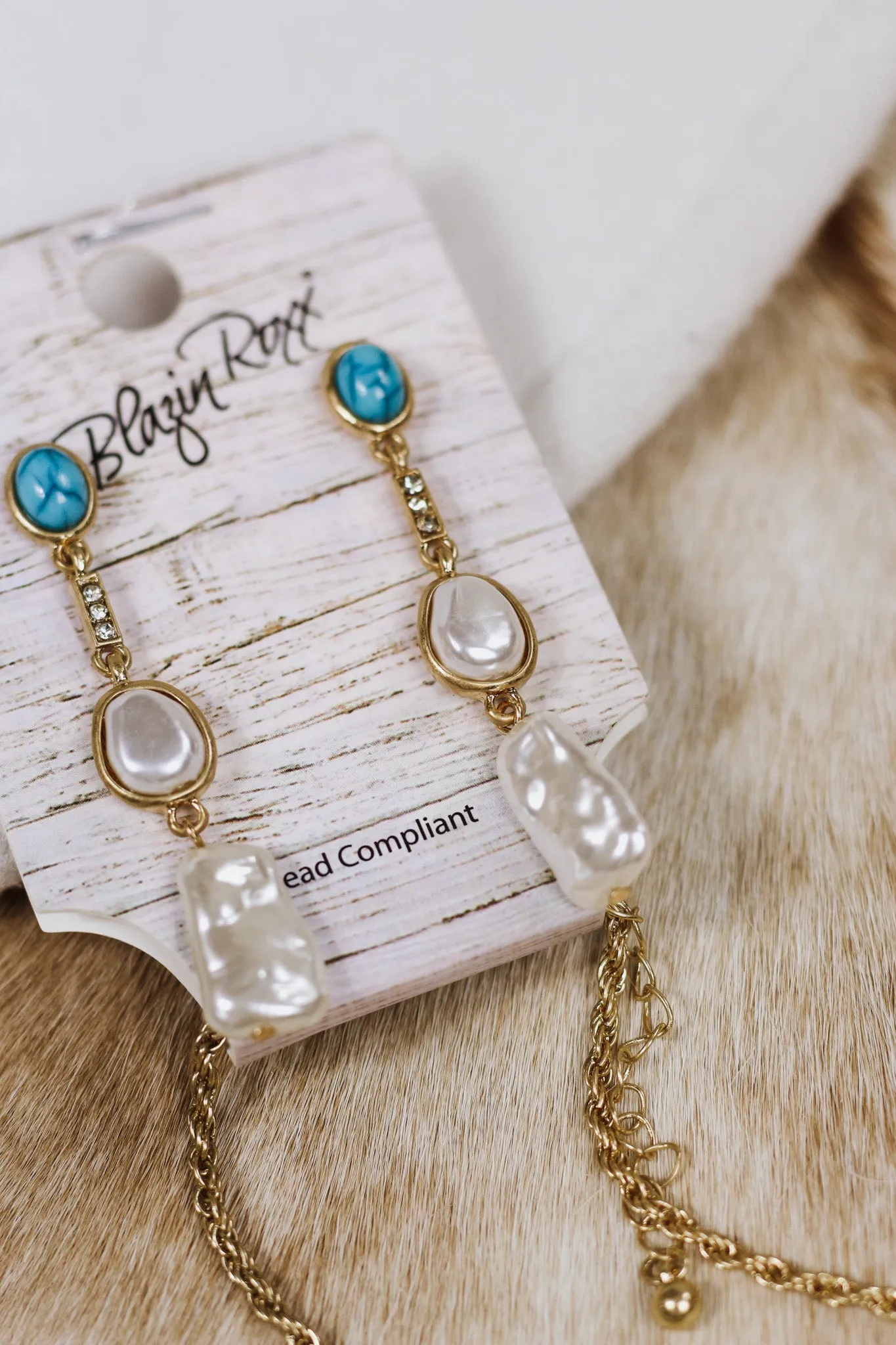 Blazin Roxx Drop Earring Necklace Set