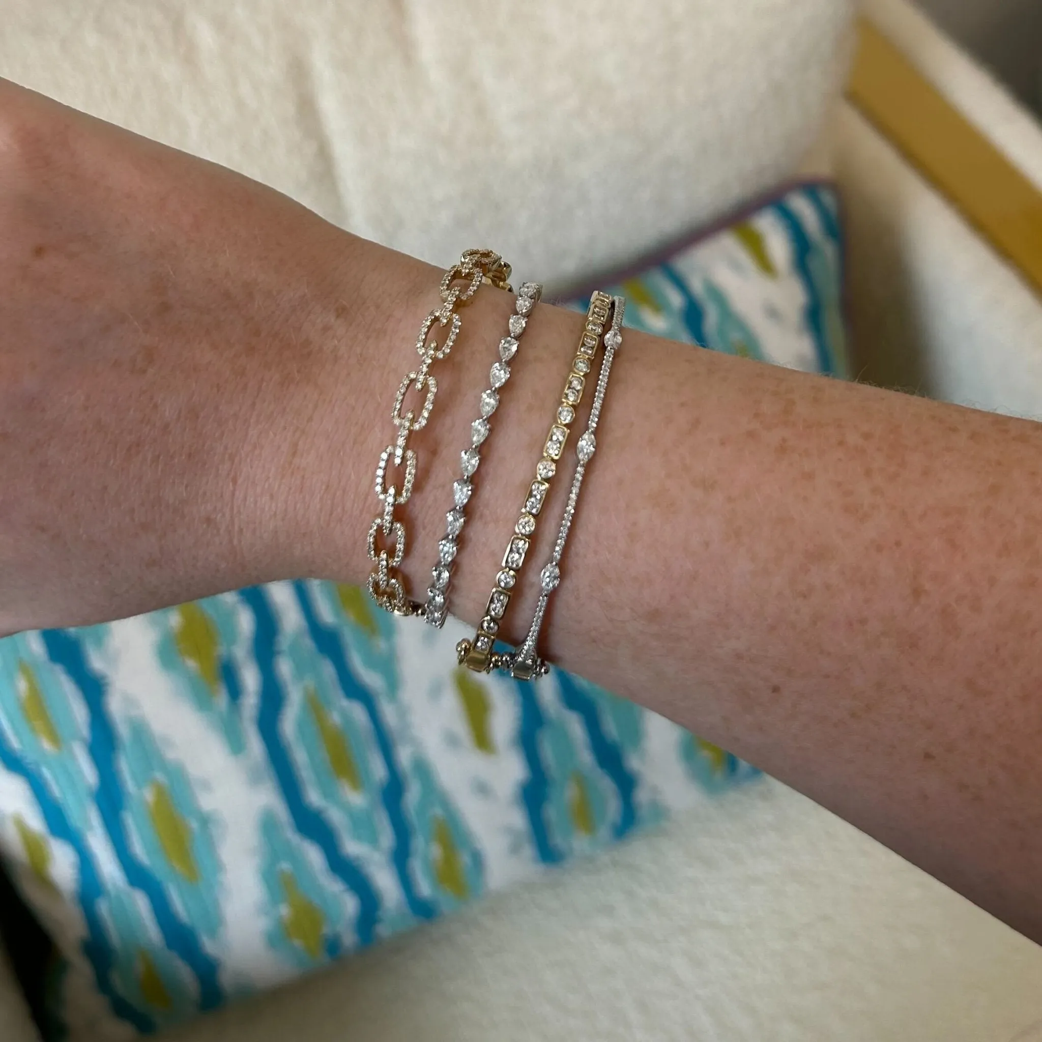 Chasing Pear Tennis Bracelet