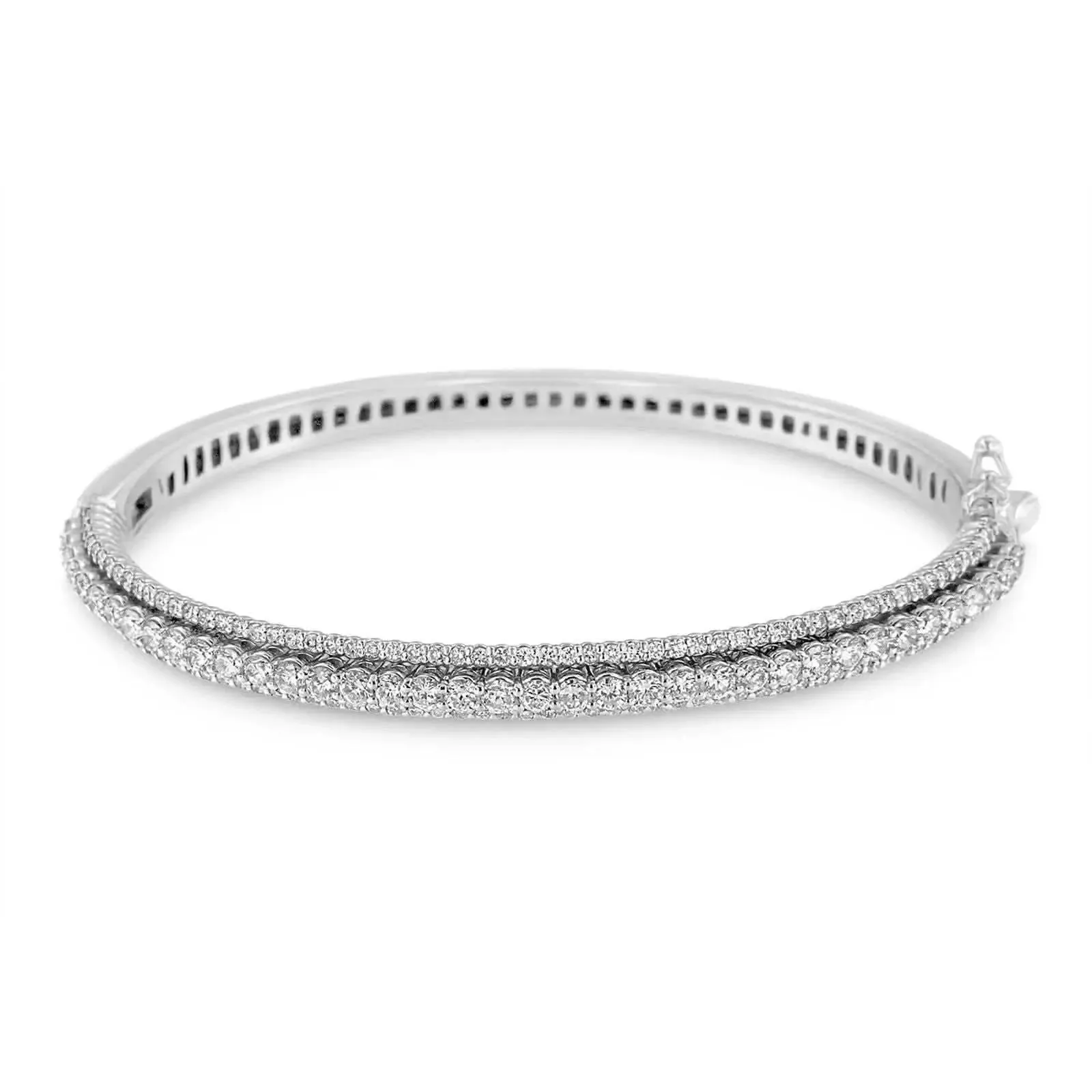 Exquisite 14K White Gold Diamond Bangle with Radiant Round-Cut Gems (3 CTTW, H-I Color, SI1-SI2 Clarity)
