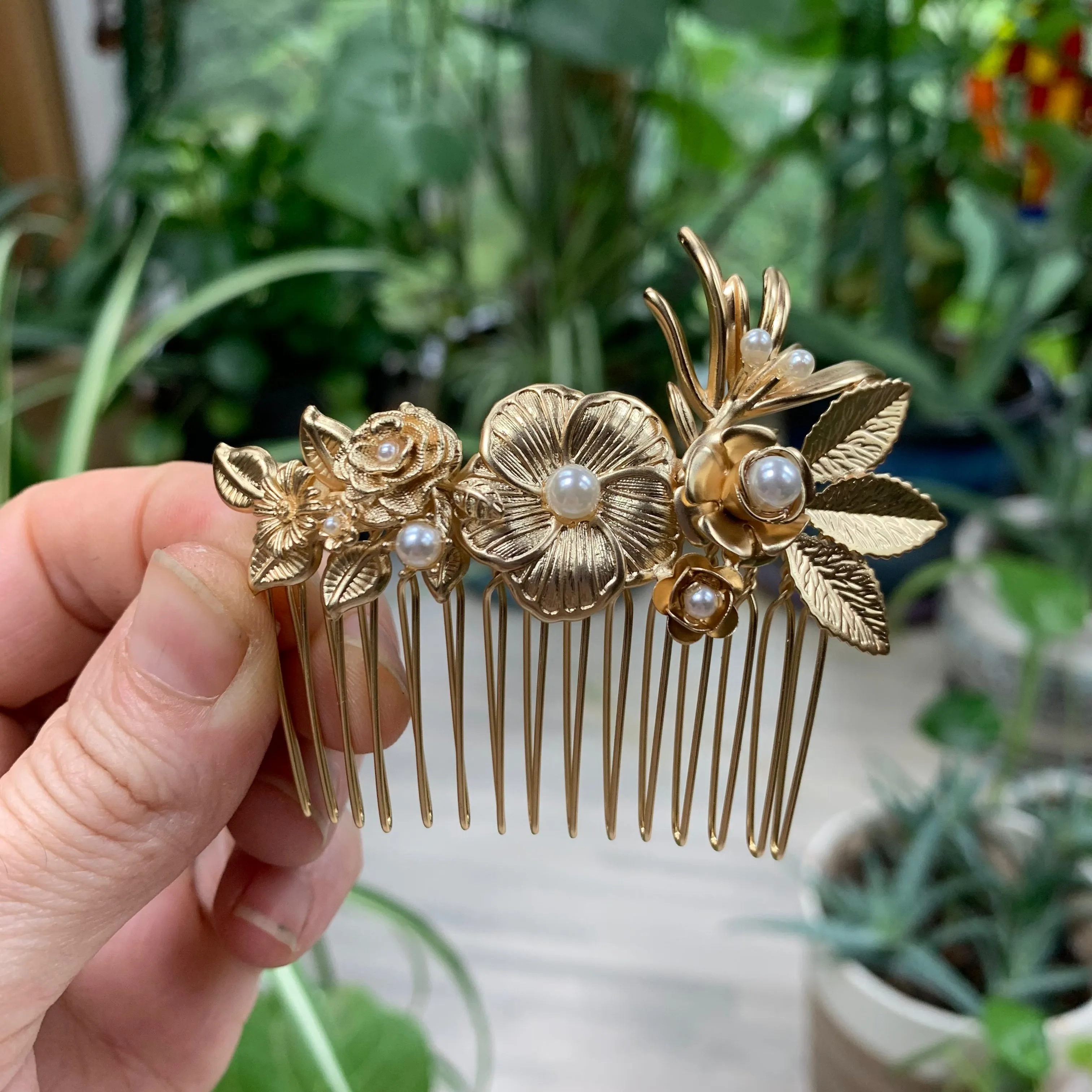 Field of Roses Hair Comb