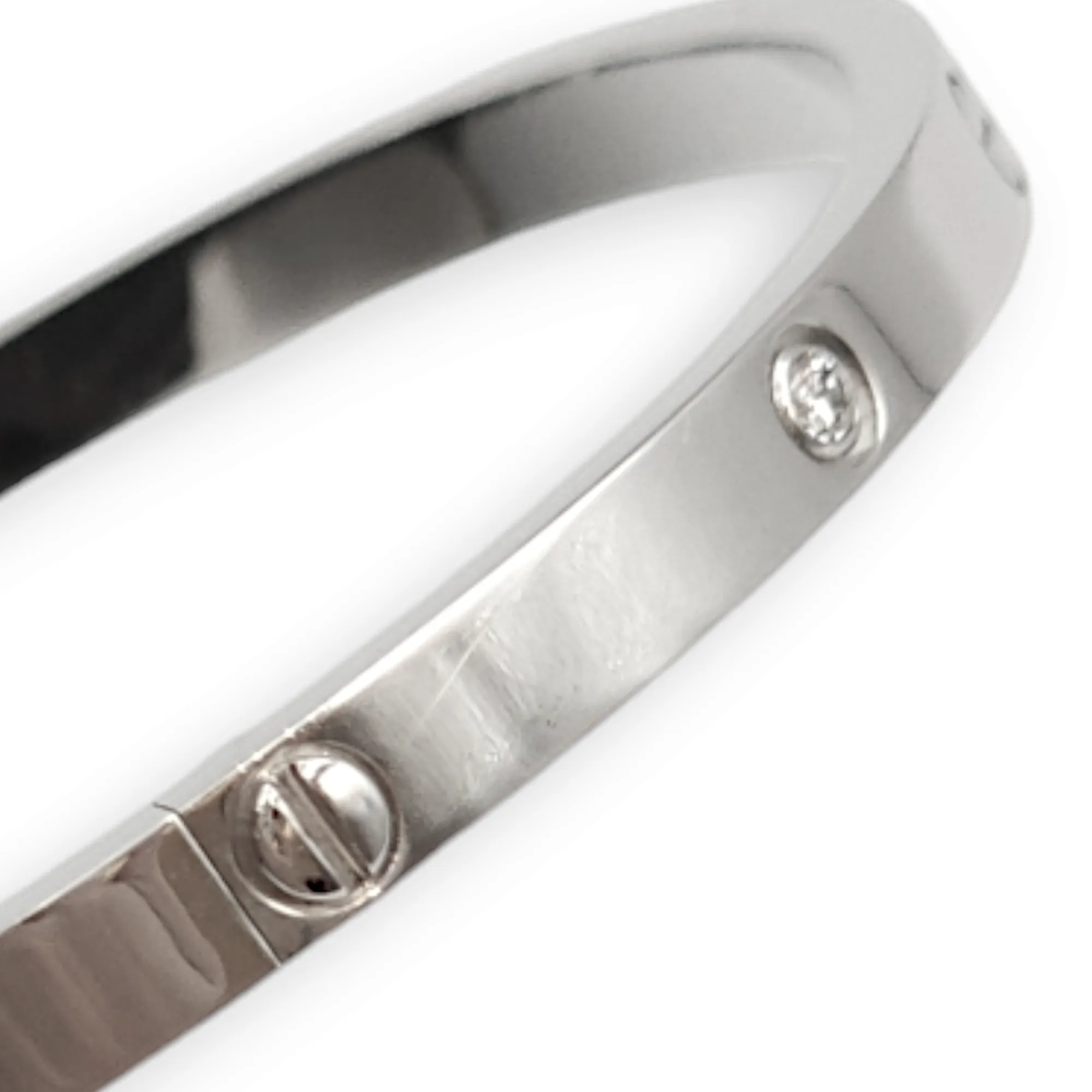 Love 16, 6 Diamonds Bracelet in White Gold