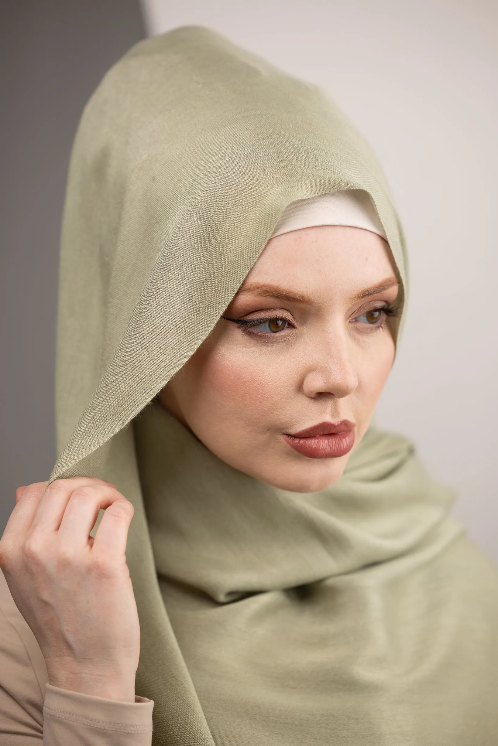 Modelle Twisted Scarves - Shades of Green