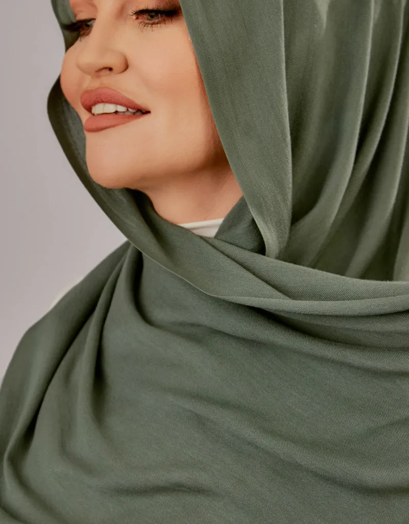 Modelle Twisted Scarves - Shades of Green