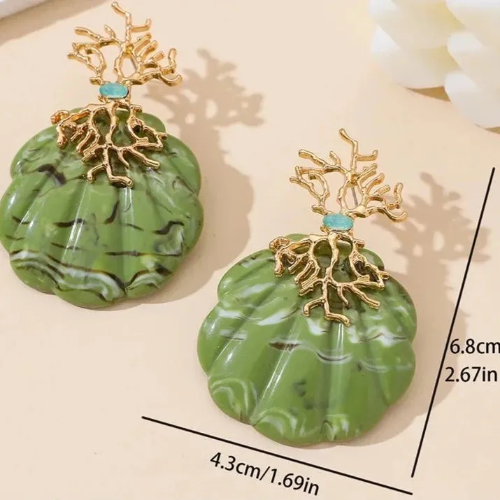 TEEK - Golden Roots Resin Shell Earrings